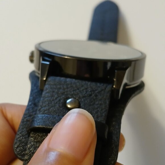 Cruise Club Men's Black Round Dial Wide Strap Faux Leather Band Watch - Picture 11 of 14